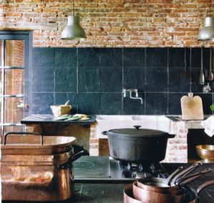 brick-kitchen